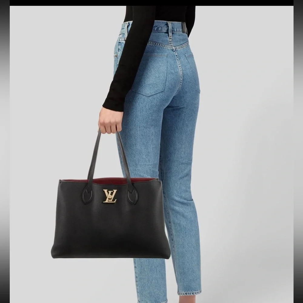 Louis Vuitton Black Leather LV Logo Lock me Shopper Tote Bag